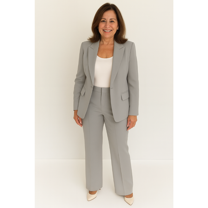 Madison Row Suit - Chicago Elegance