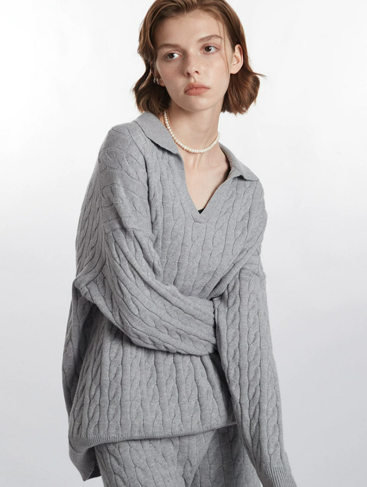 Madison Row Sweater – V-Neck Wool