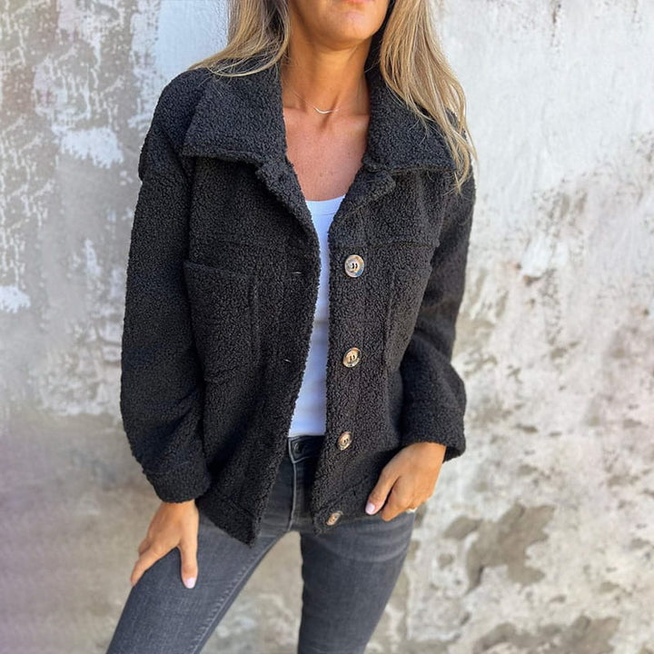 Madison Row Vest - Latto